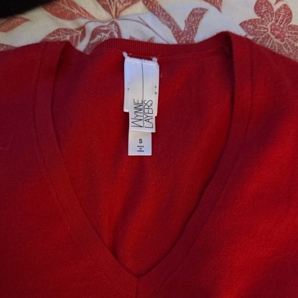 Wynne Layers Sweaters - VIVINE LAYERS Women's V-Neck Red Sweater